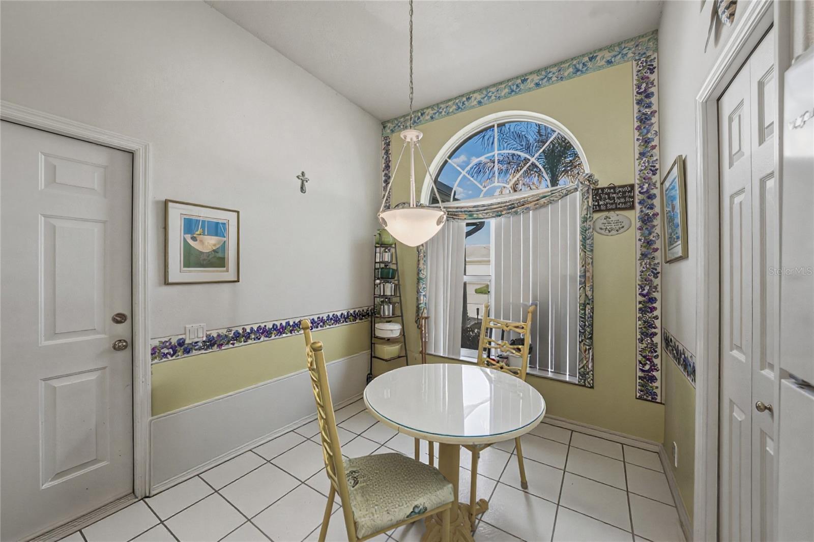 Image 6 of 26 For 4336 Winding Oaks Circle