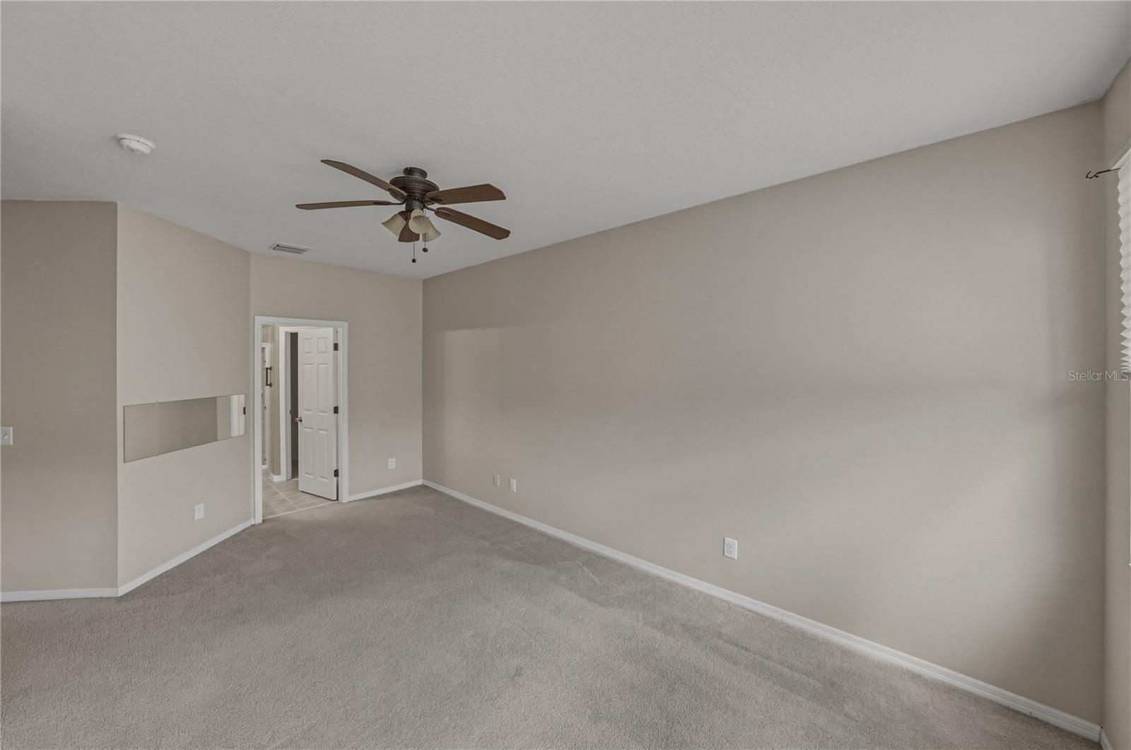 Image 19 of 40 For 30131 Mossbank Drive