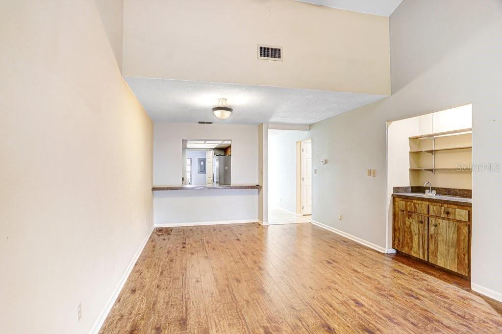 Image 18 of 28 For 2025 Sylvester Road C2