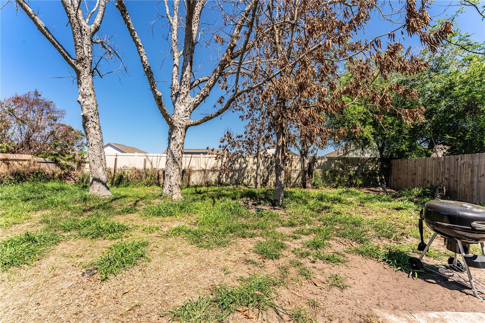 Image 26 of 34 For 1015 Carefree Cove Drive