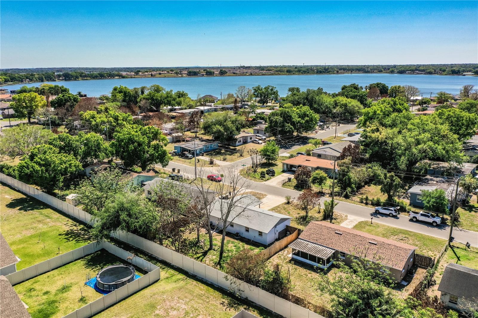 Image 29 of 34 For 1015 Carefree Cove Drive