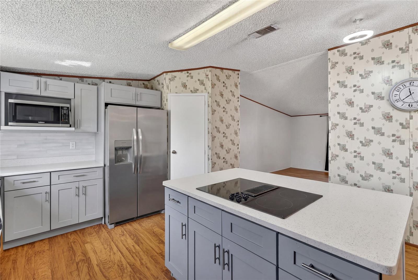 Image 16 of 43 For 2916 Keene Country Court