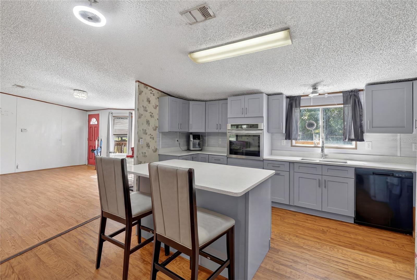 Image 17 of 43 For 2916 Keene Country Court