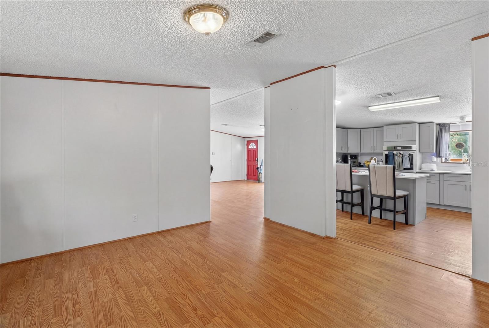 Image 23 of 43 For 2916 Keene Country Court