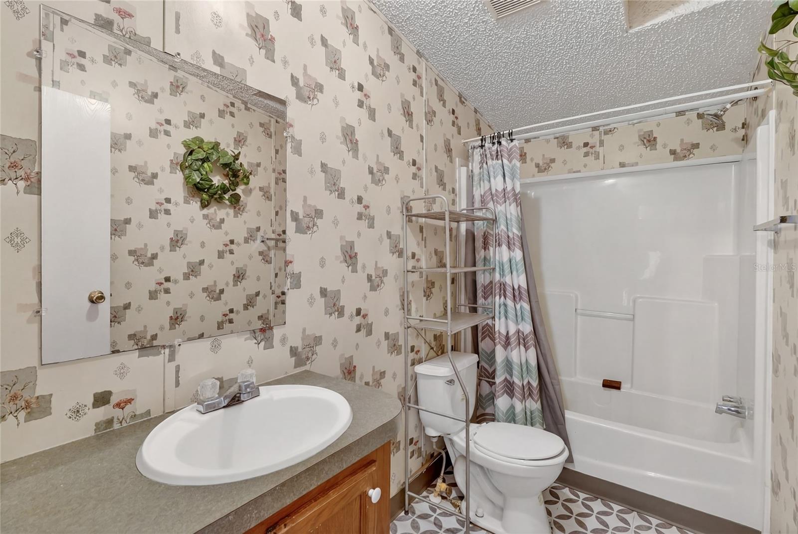 Image 32 of 43 For 2916 Keene Country Court