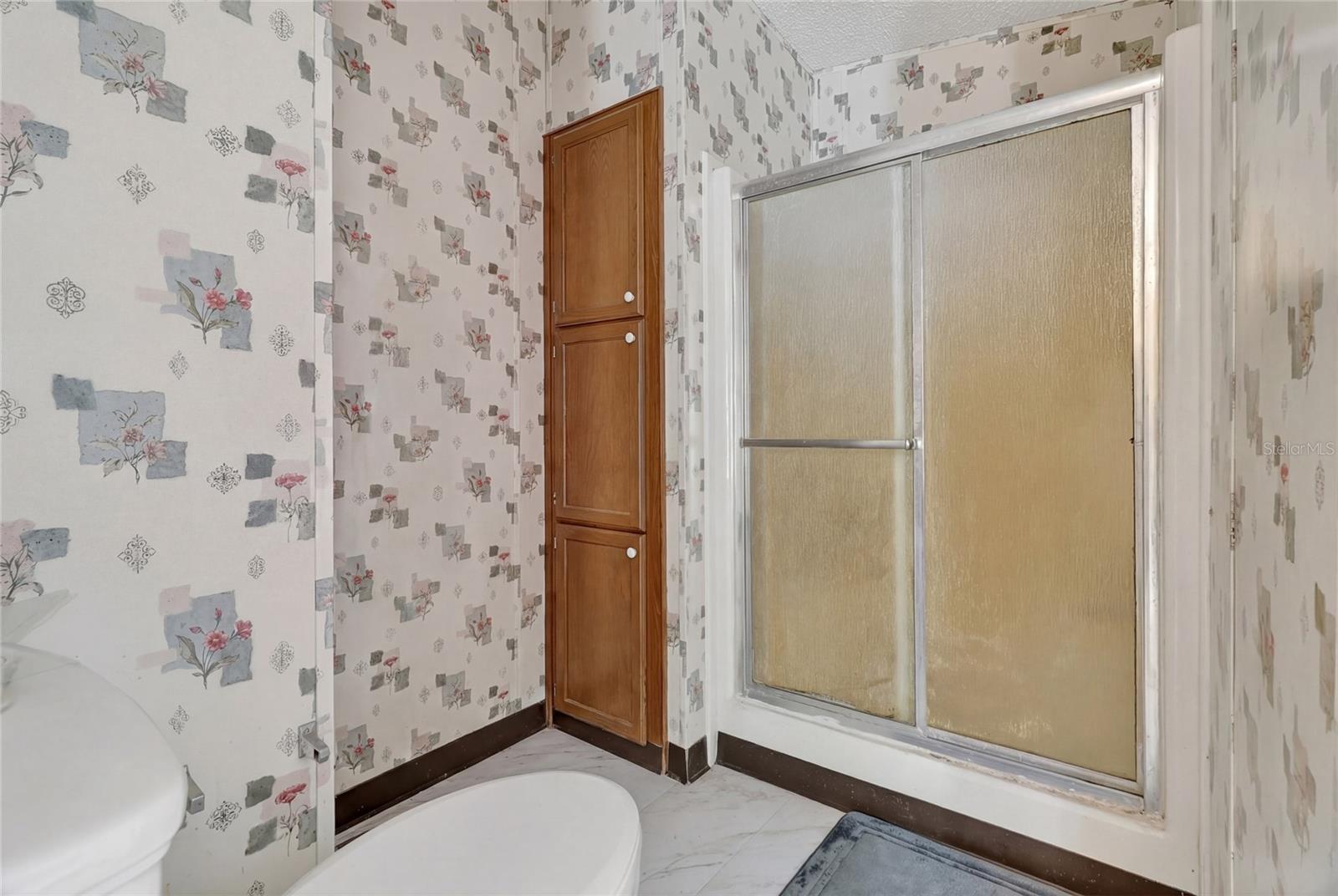 Image 37 of 43 For 2916 Keene Country Court