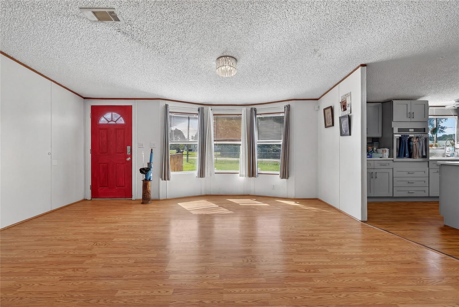 Image 7 of 43 For 2916 Keene Country Court