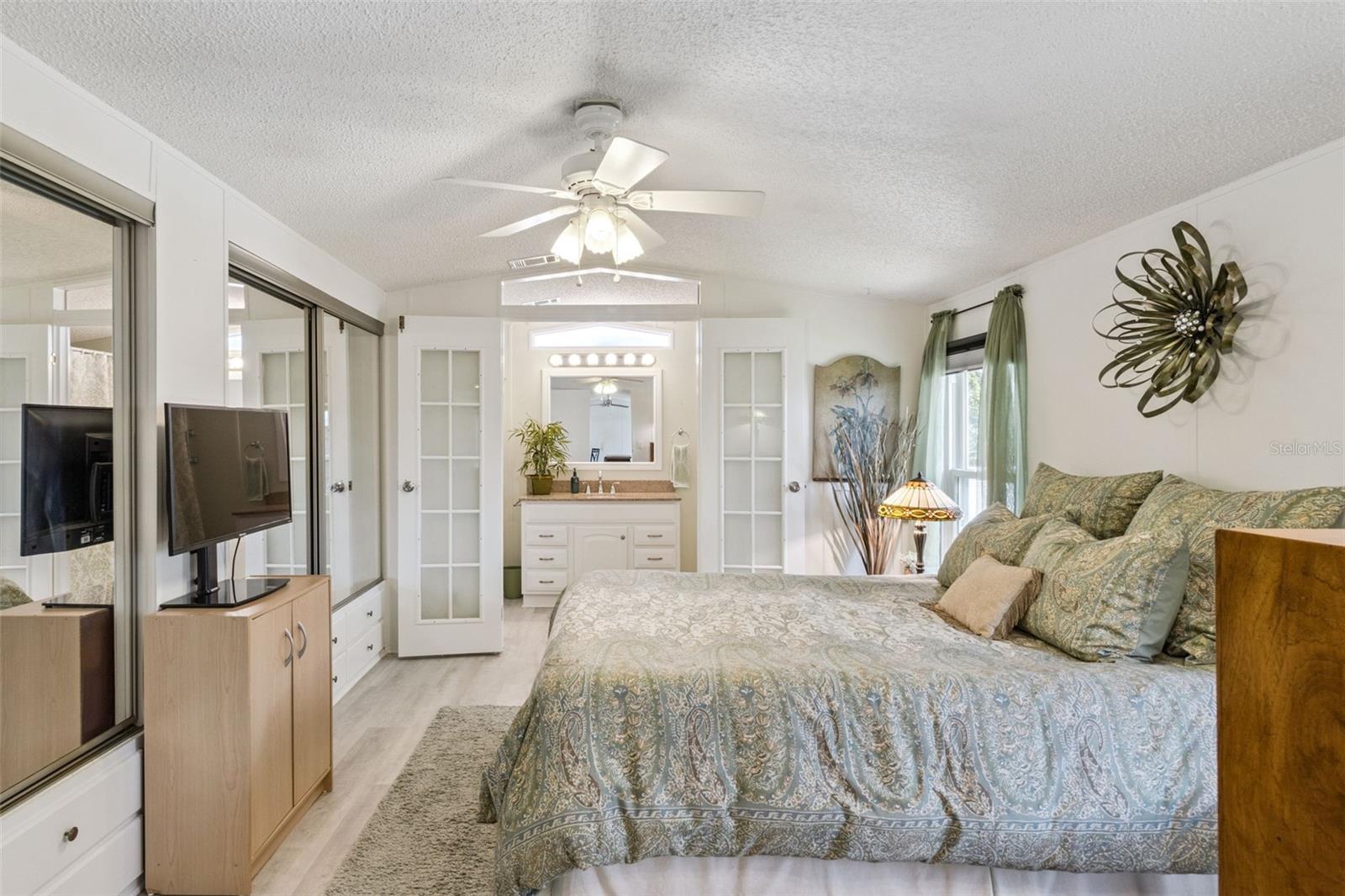 Image 11 of 29 For 8556 Breeze Hill Drive