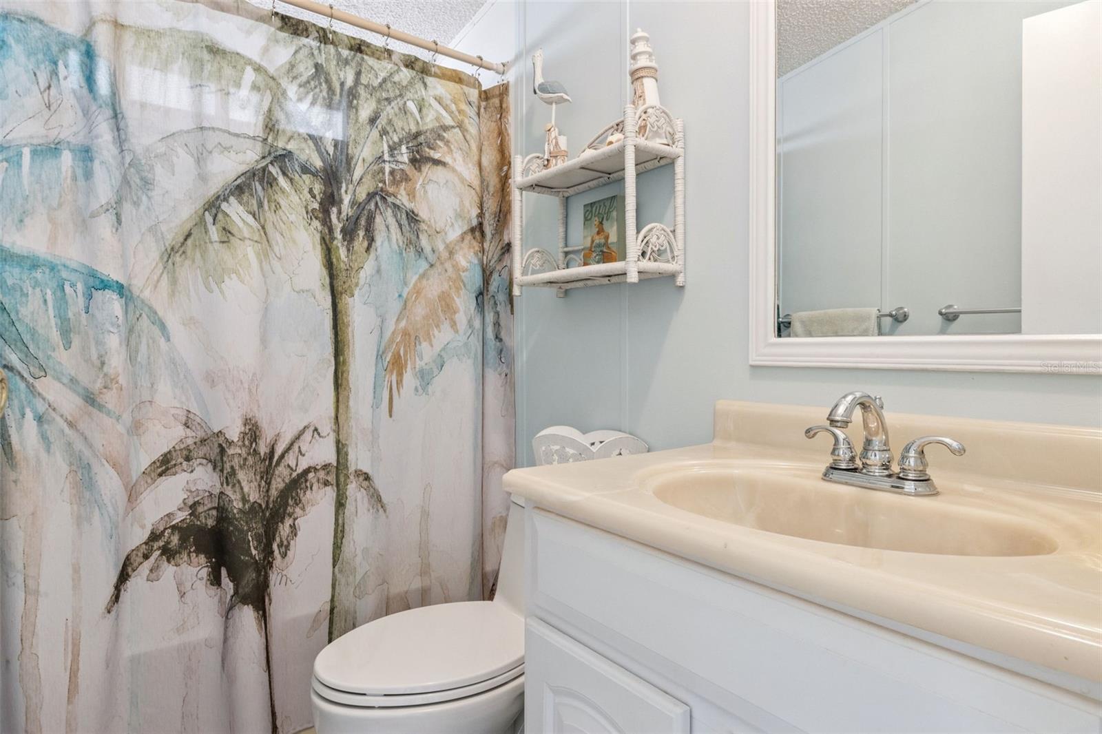 Image 14 of 29 For 8556 Breeze Hill Drive