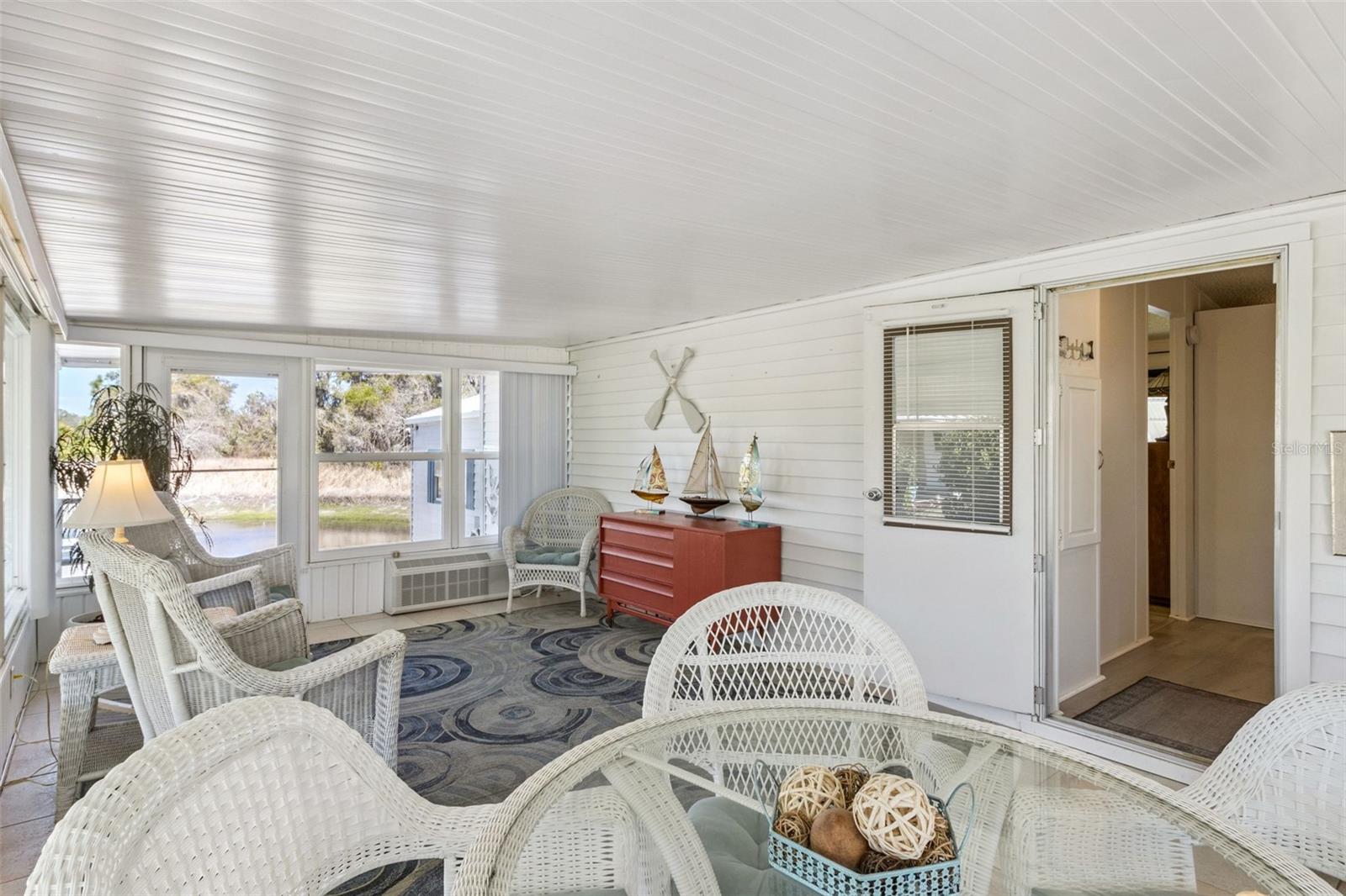 Image 17 of 29 For 8556 Breeze Hill Drive