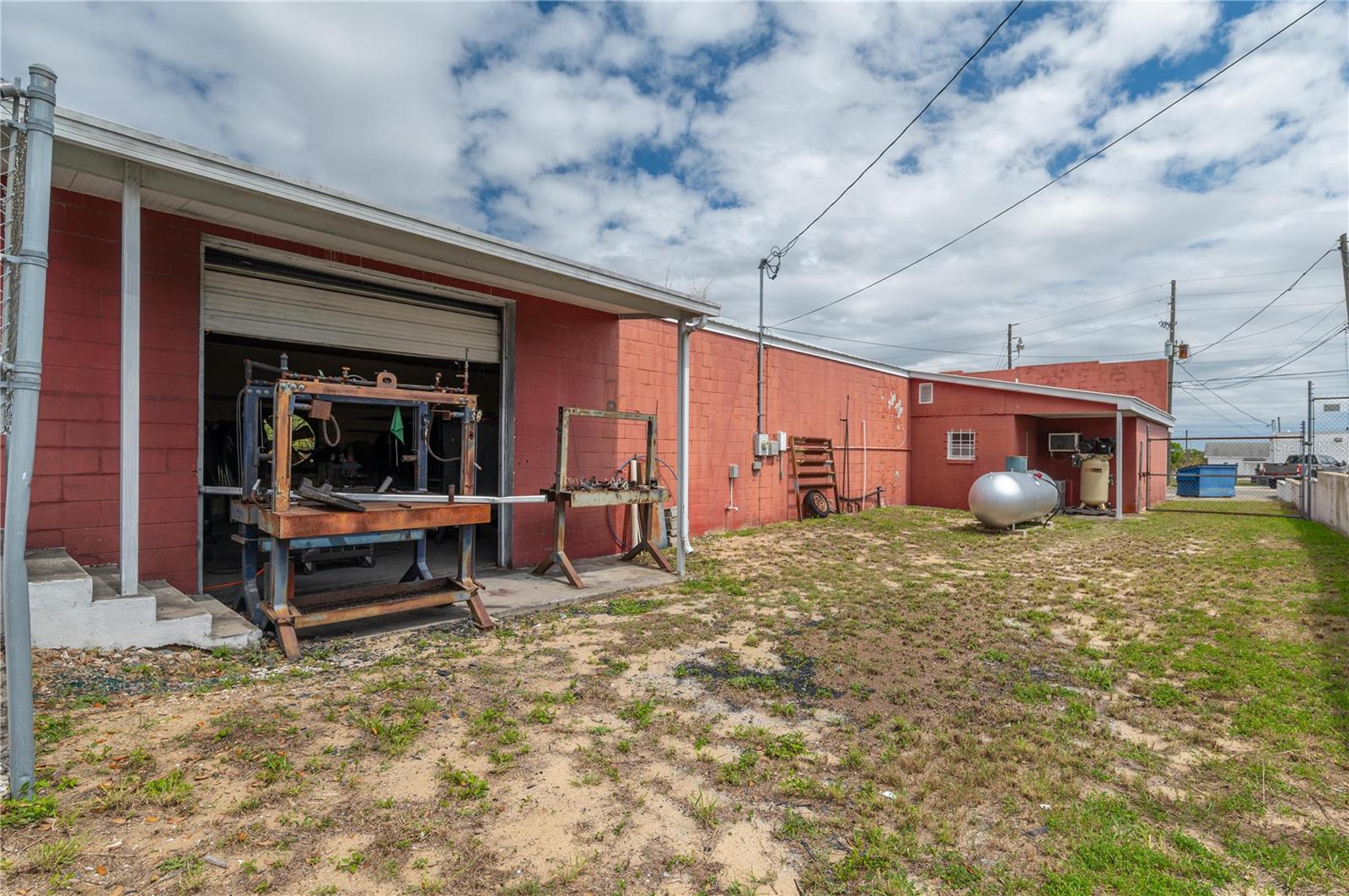 Image 13 of 34 For 19 Evergreen Drive