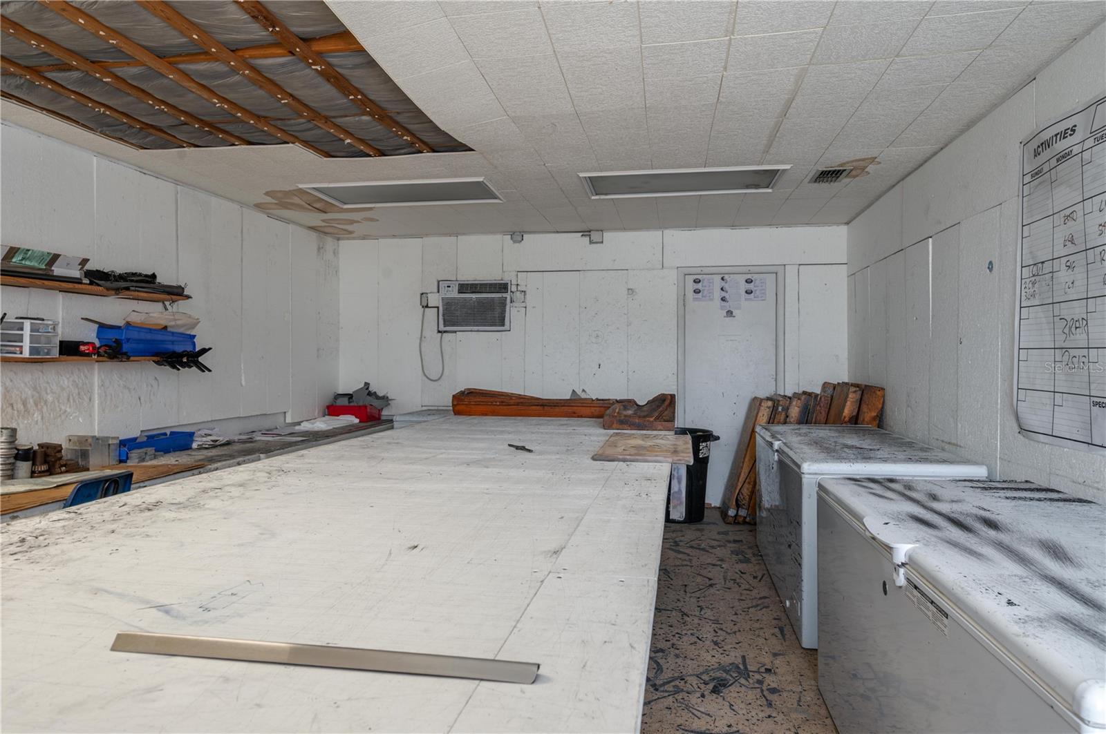 Image 18 of 34 For 19 Evergreen Drive