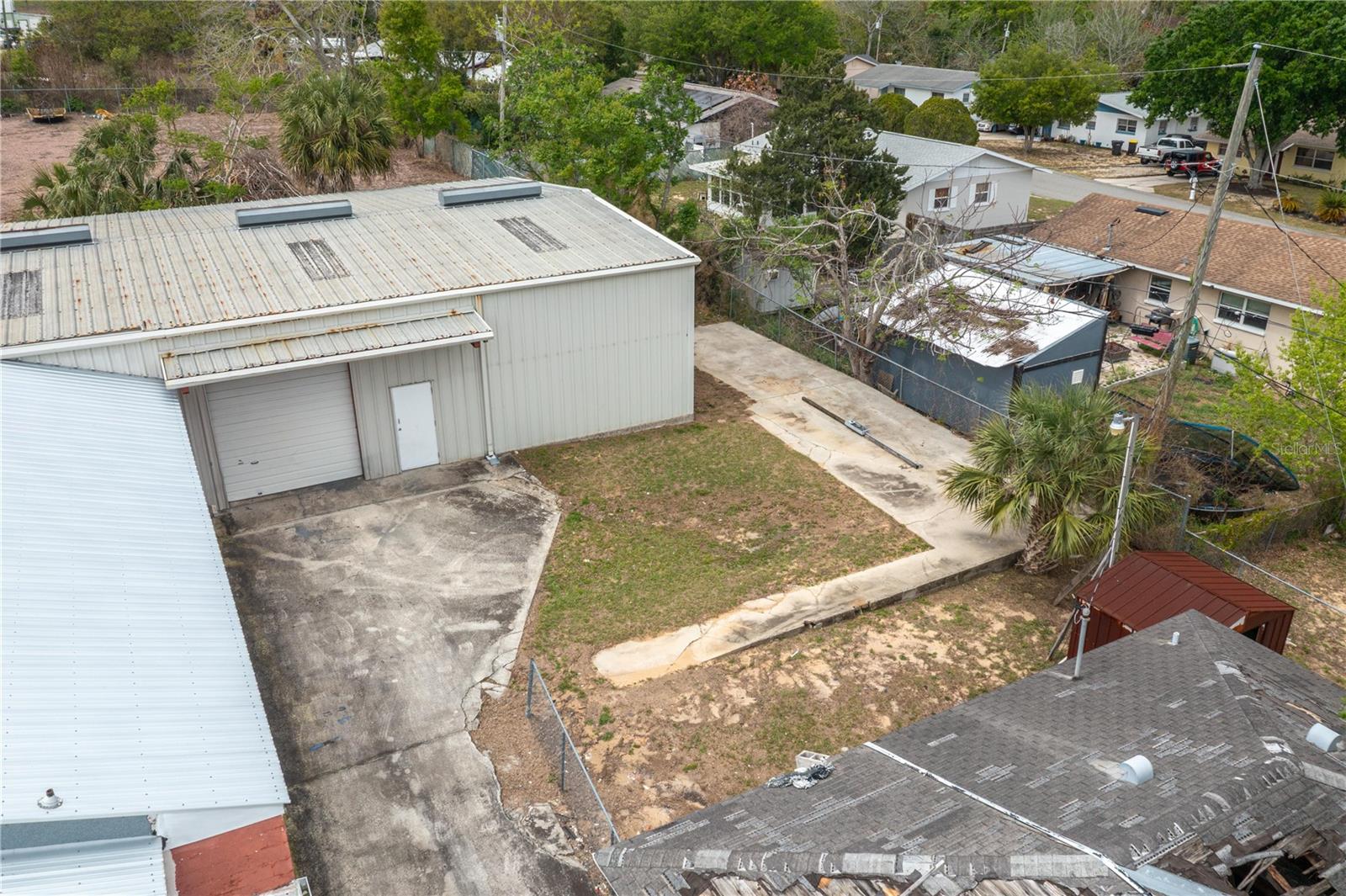 Image 5 of 34 For 19 Evergreen Drive