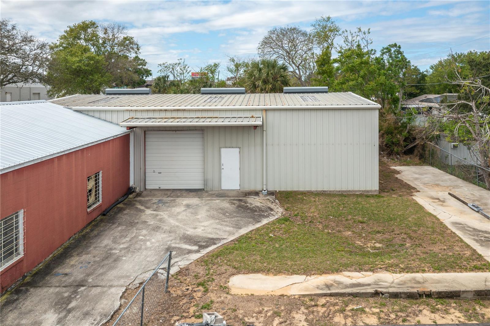 Image 6 of 34 For 19 Evergreen Drive