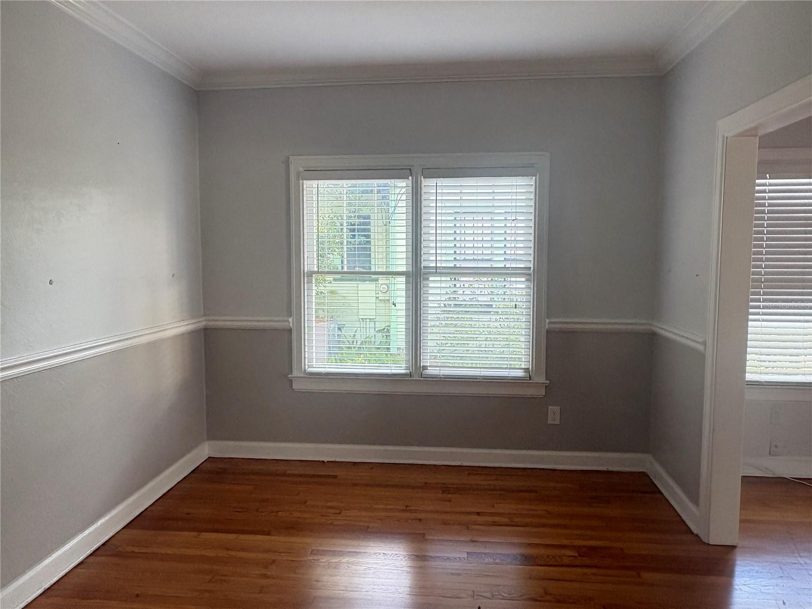 Image 19 of 26 For 745 Vistabula Street