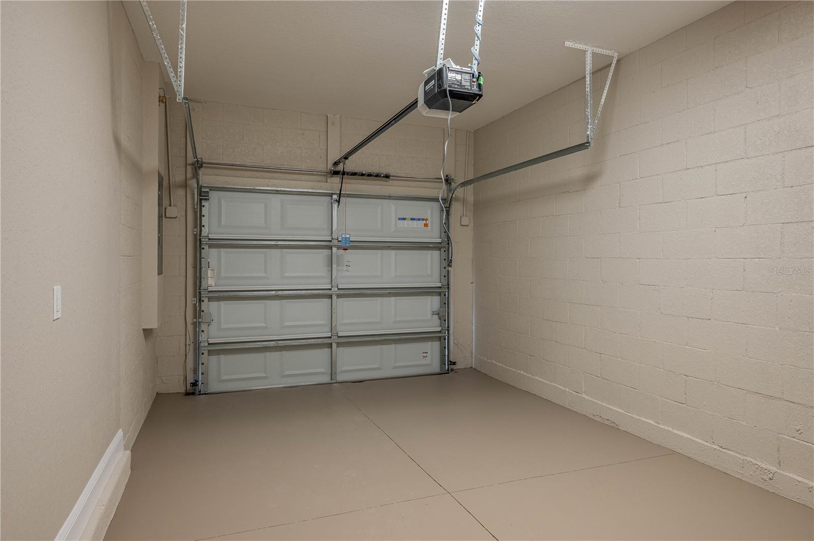 Image 25 of 28 For 1186 Oak Hammock Lane