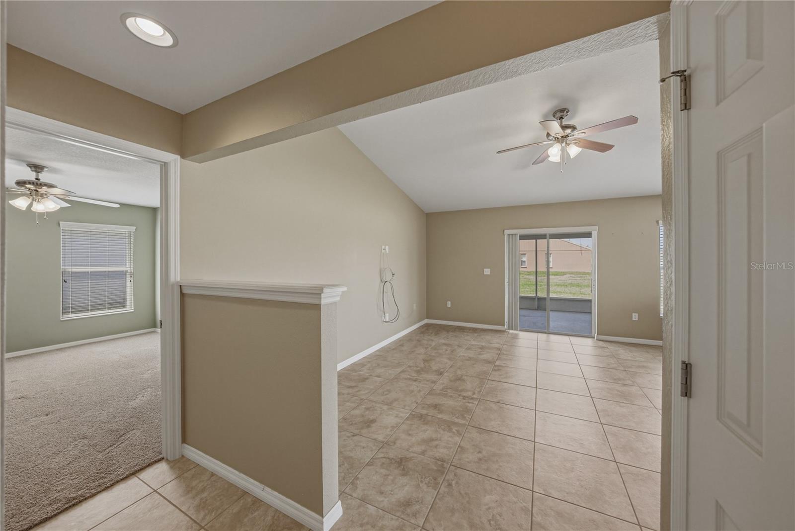 Image 10 of 43 For 2940 Coach Lamp Road