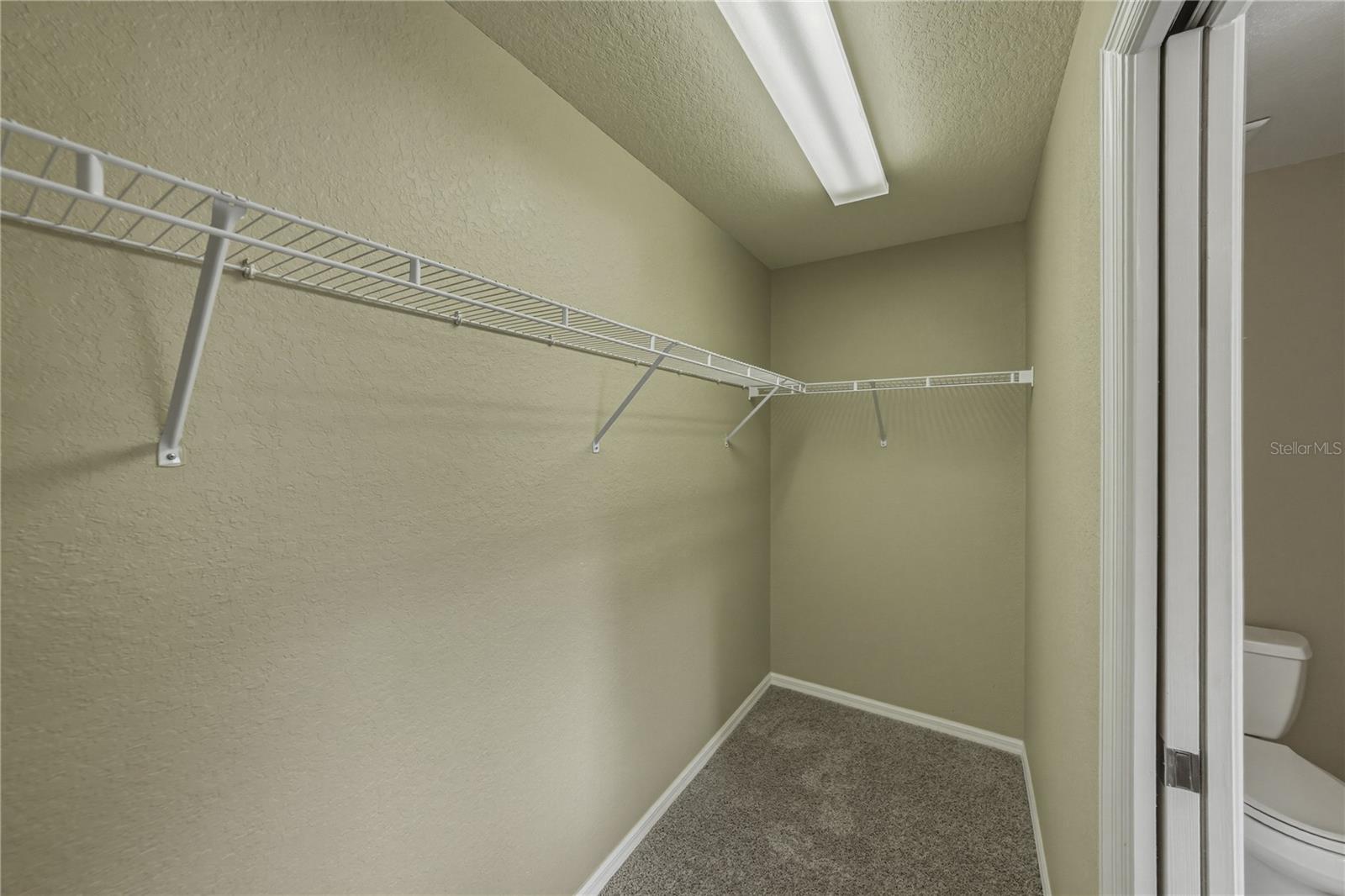 Image 18 of 43 For 2940 Coach Lamp Road