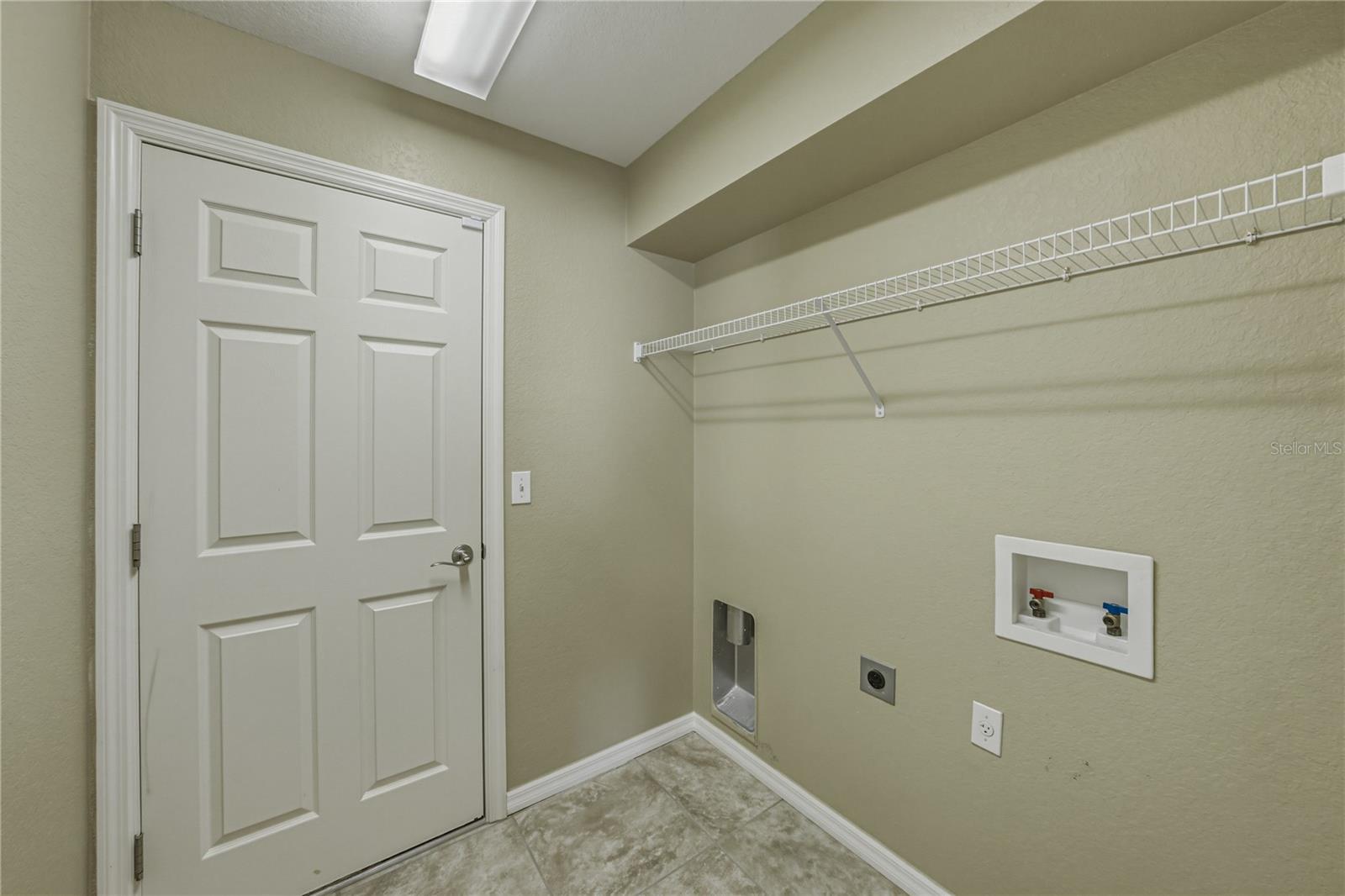 Image 26 of 43 For 2940 Coach Lamp Road