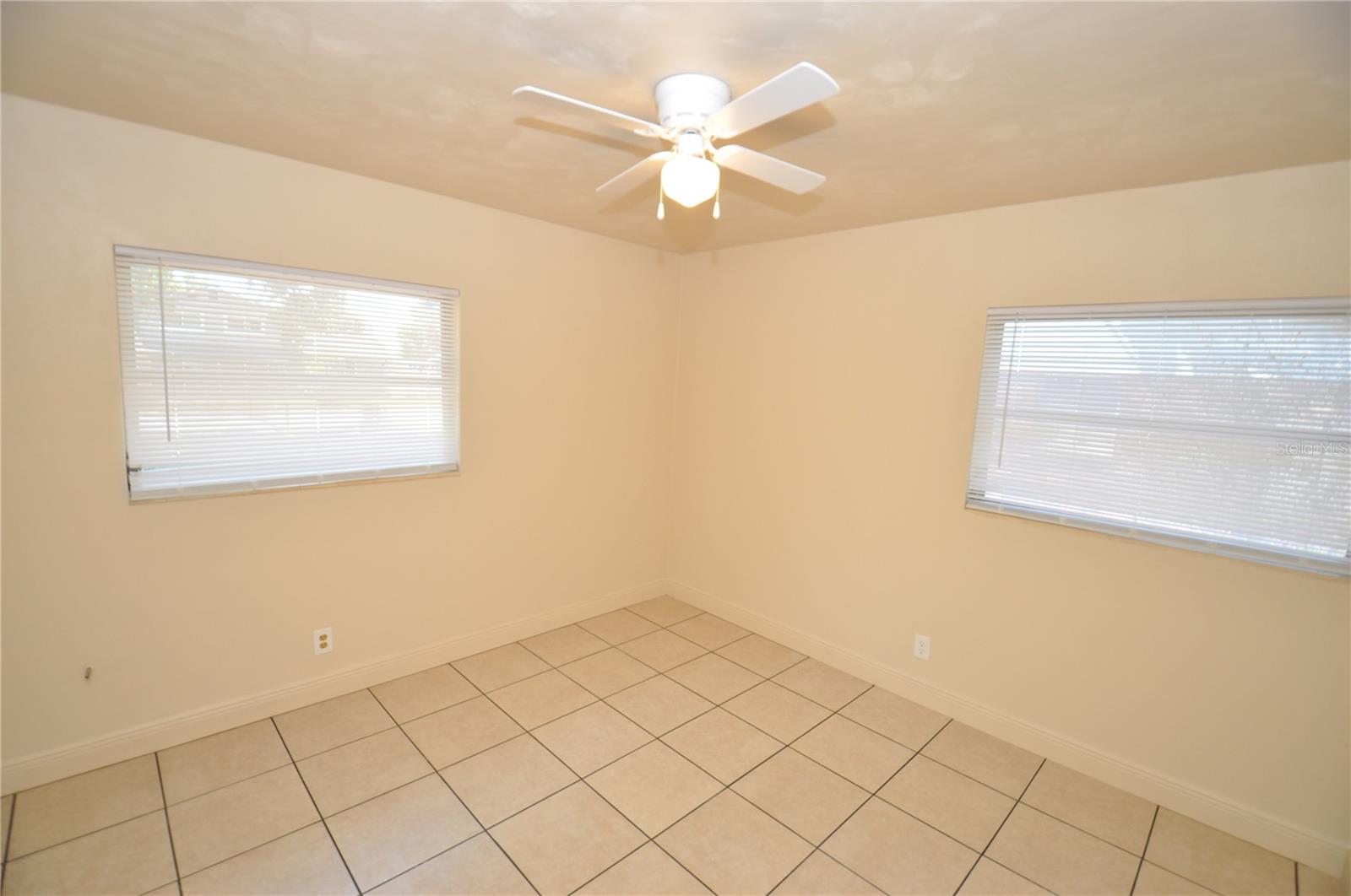 Image 13 of 15 For 1341 Avenue S Nw