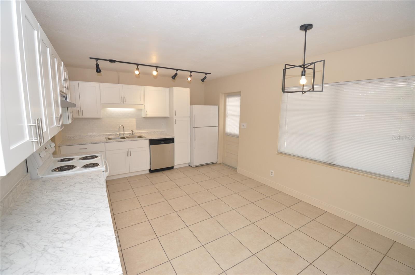 Image 6 of 15 For 1341 Avenue S Nw