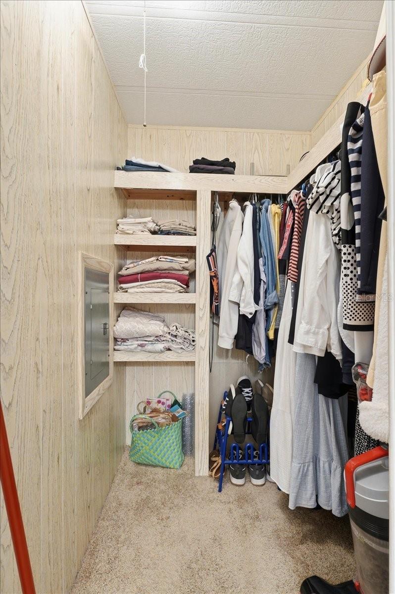 Image 25 of 44 For 4511 Redwood Street