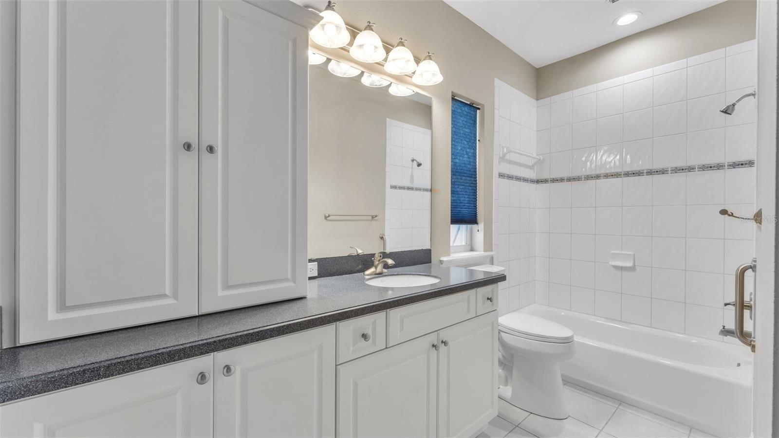 Image 26 of 41 For 6883 Lacy Drive