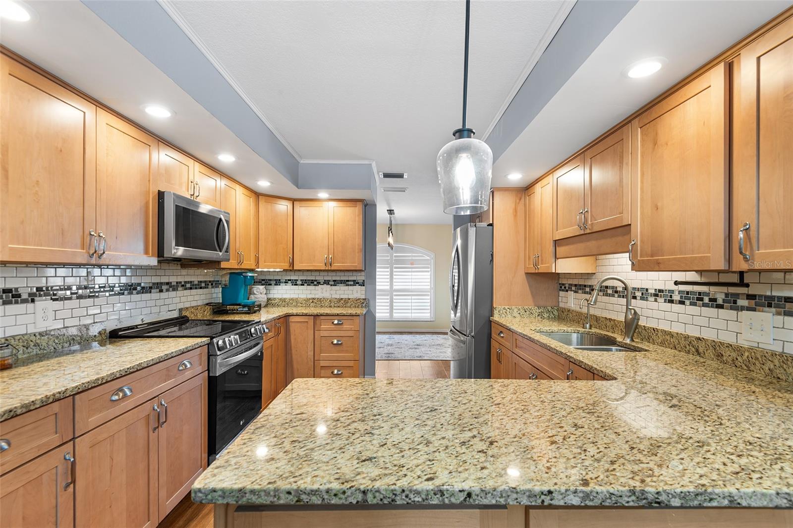 Image 12 of 37 For 2861 Pond View Drive