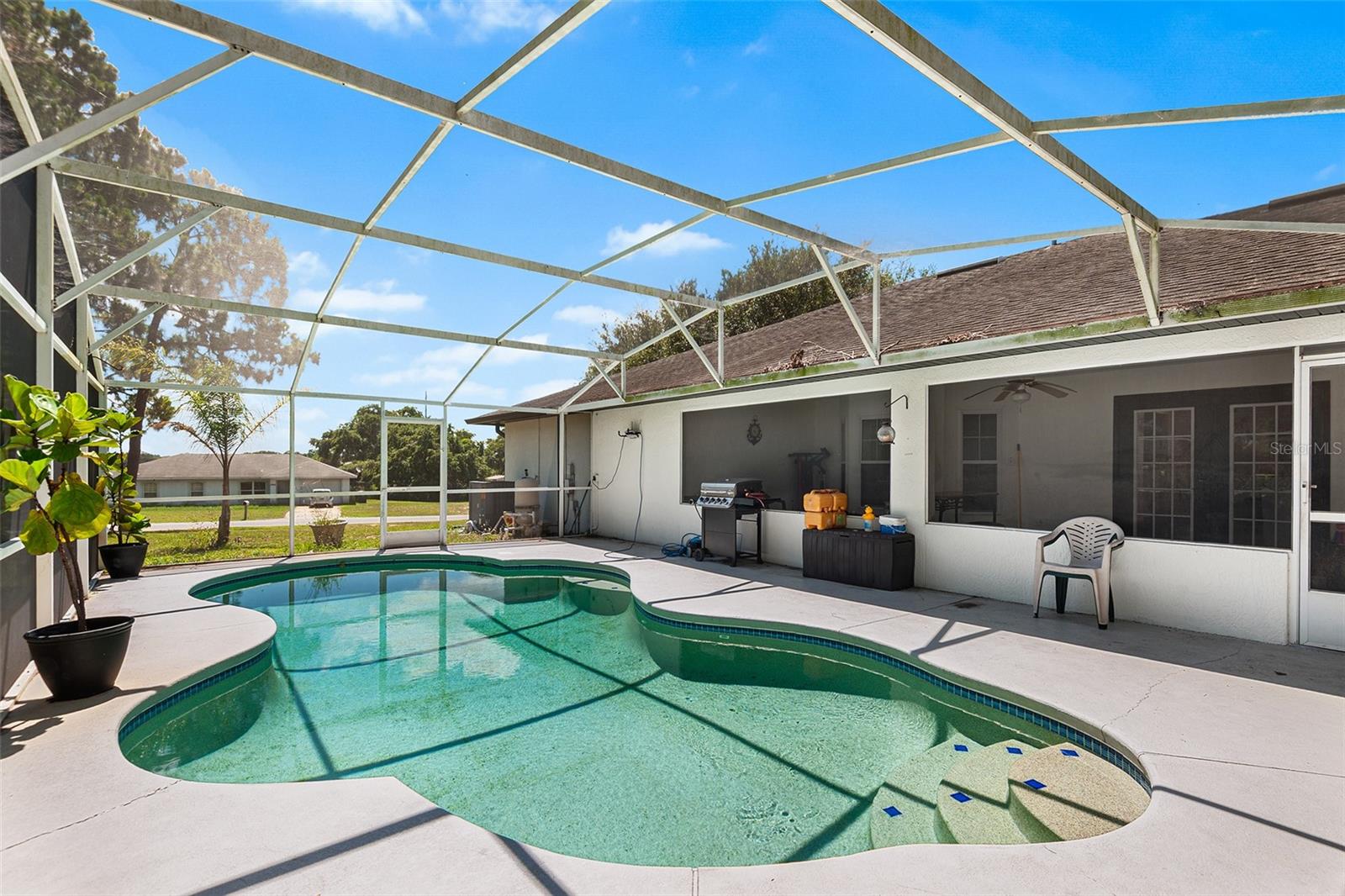 Image 2 of 37 For 2861 Pond View Drive