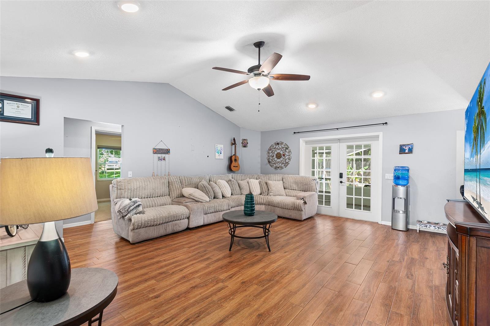 Image 8 of 37 For 2861 Pond View Drive