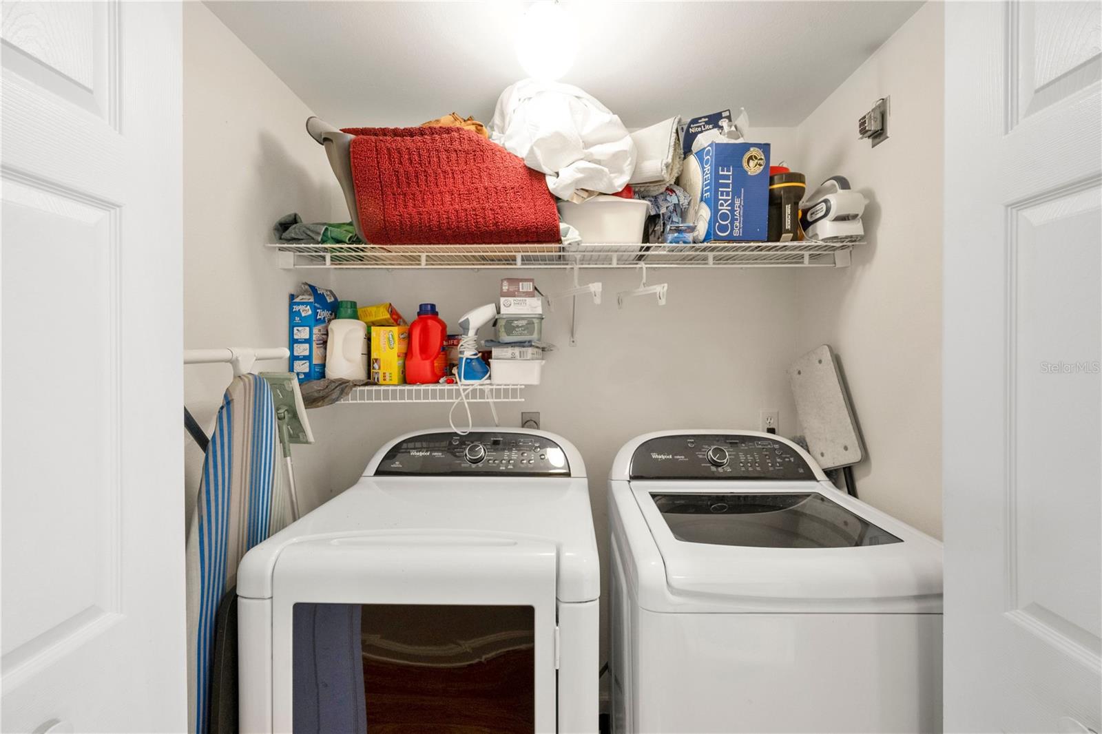 Image 23 of 35 For 427 Enclave Place 427