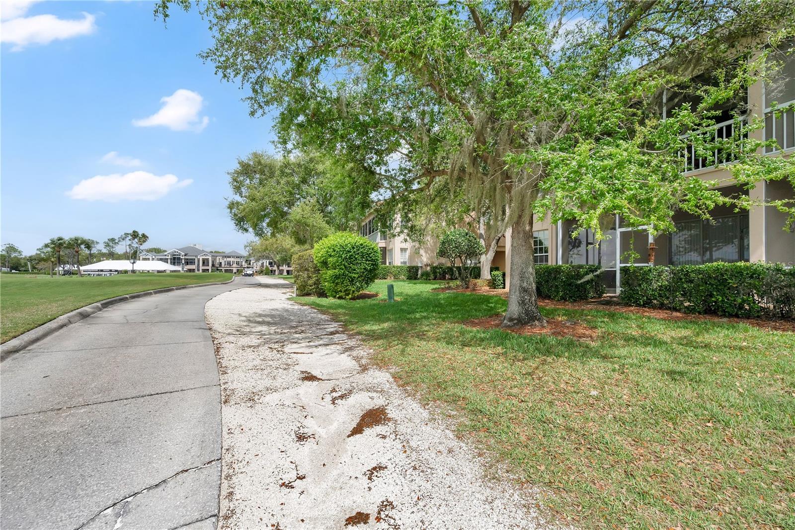 Image 27 of 35 For 427 Enclave Place 427