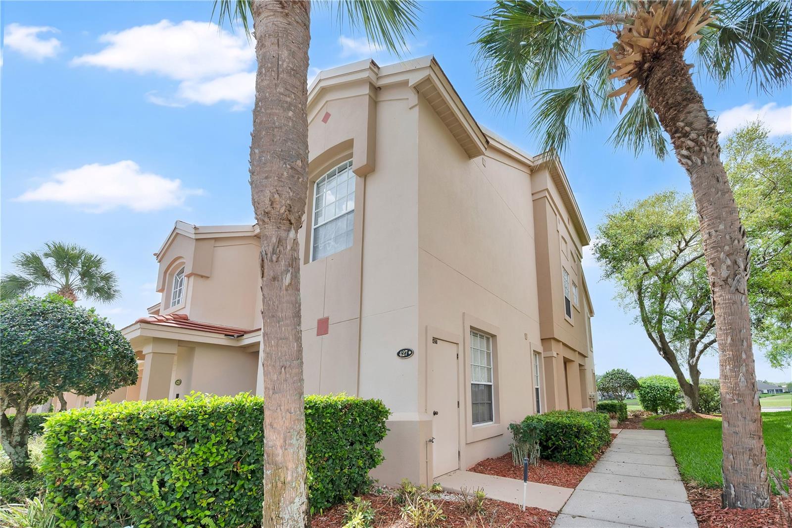 Image 4 of 35 For 427 Enclave Place 427