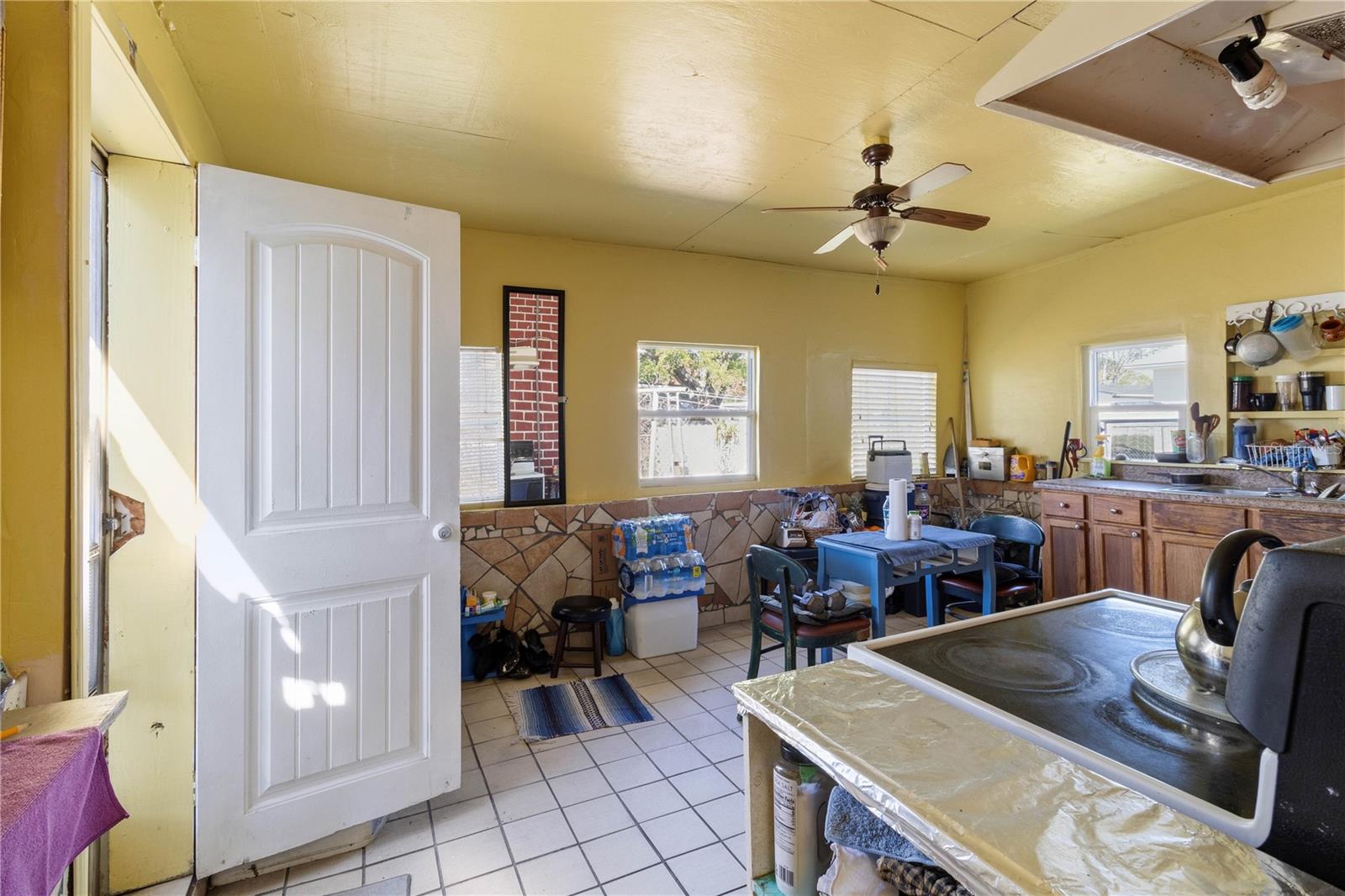 Image 21 of 33 For 3003 Drewery Avenue