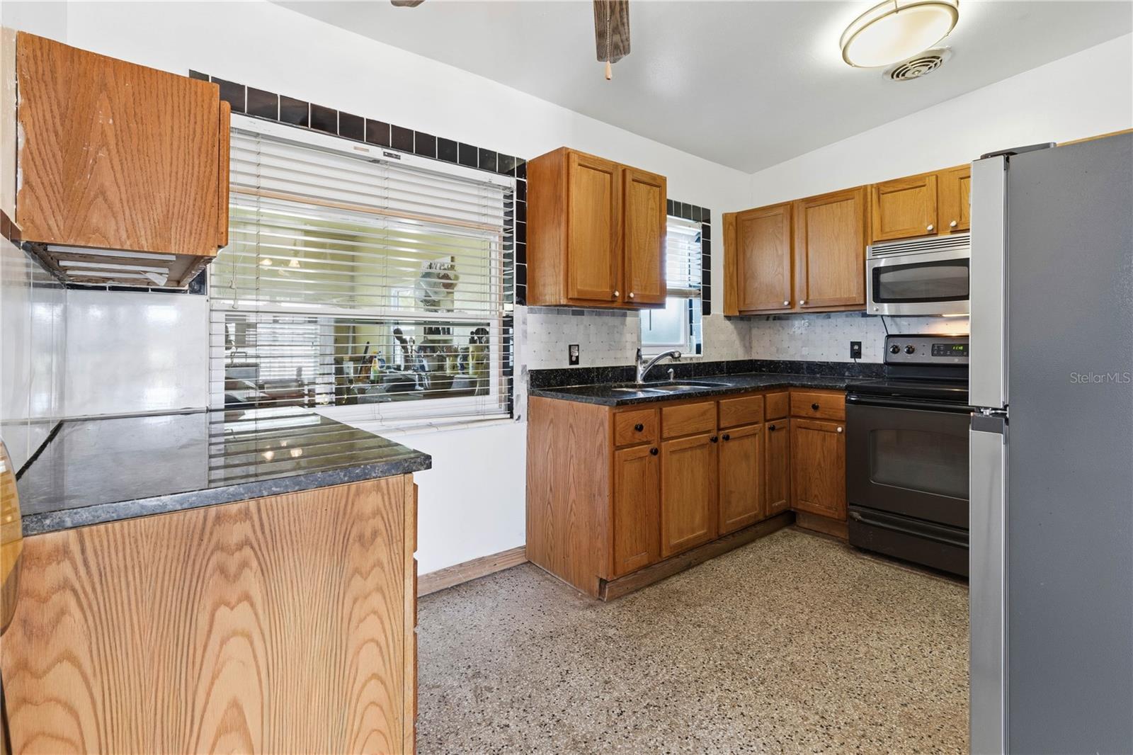 Image 8 of 33 For 3003 Drewery Avenue