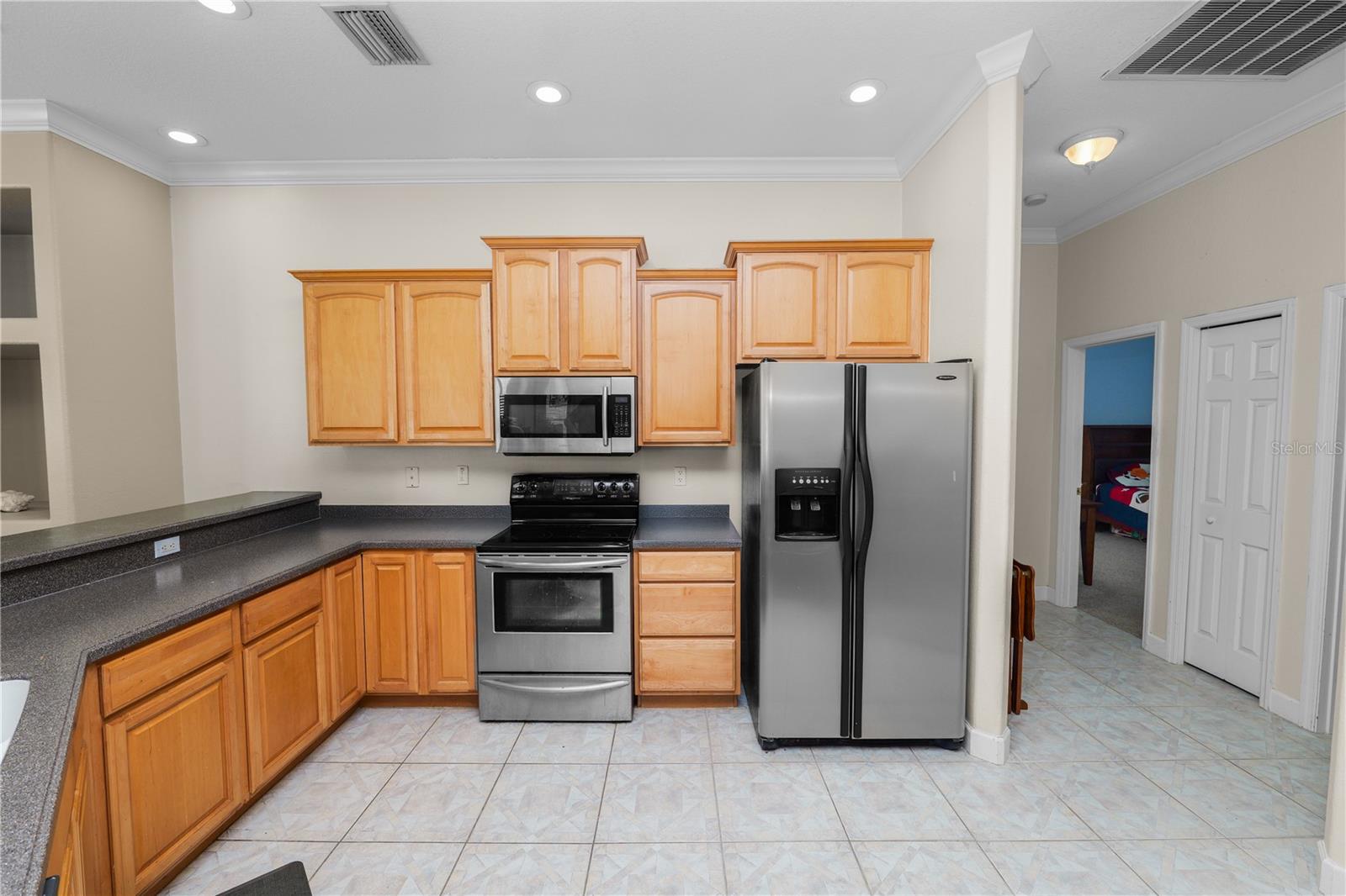 Image 14 of 68 For 6756 Hartsworth Drive