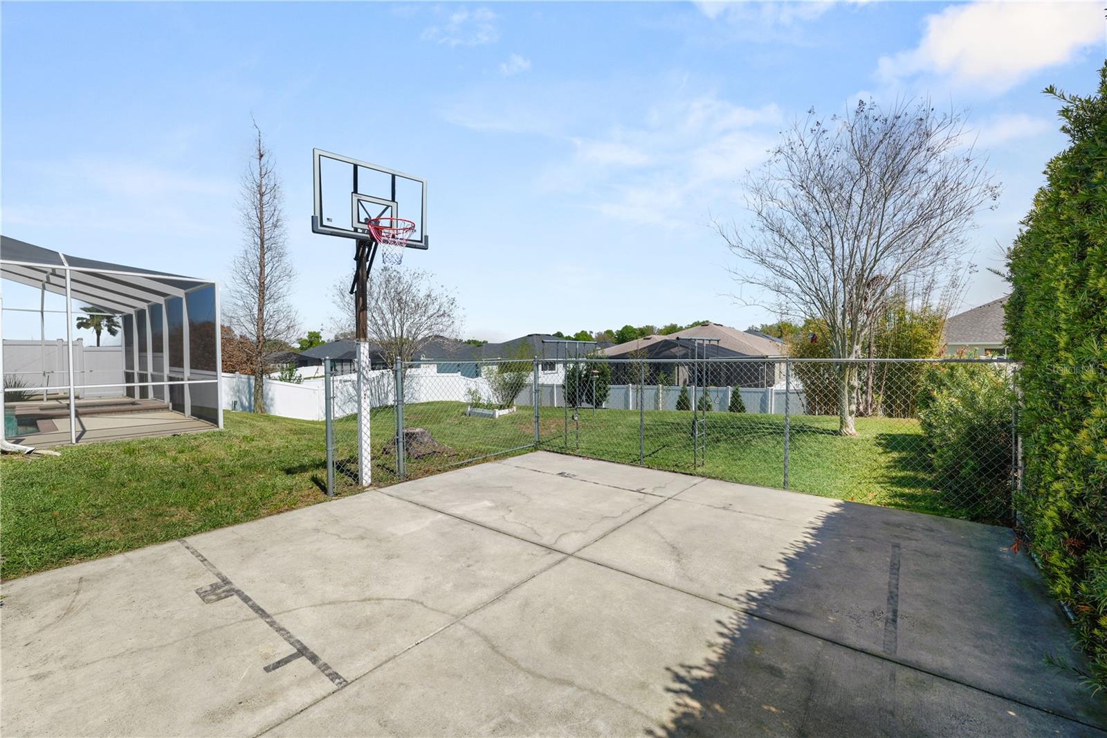 Image 53 of 68 For 6756 Hartsworth Drive