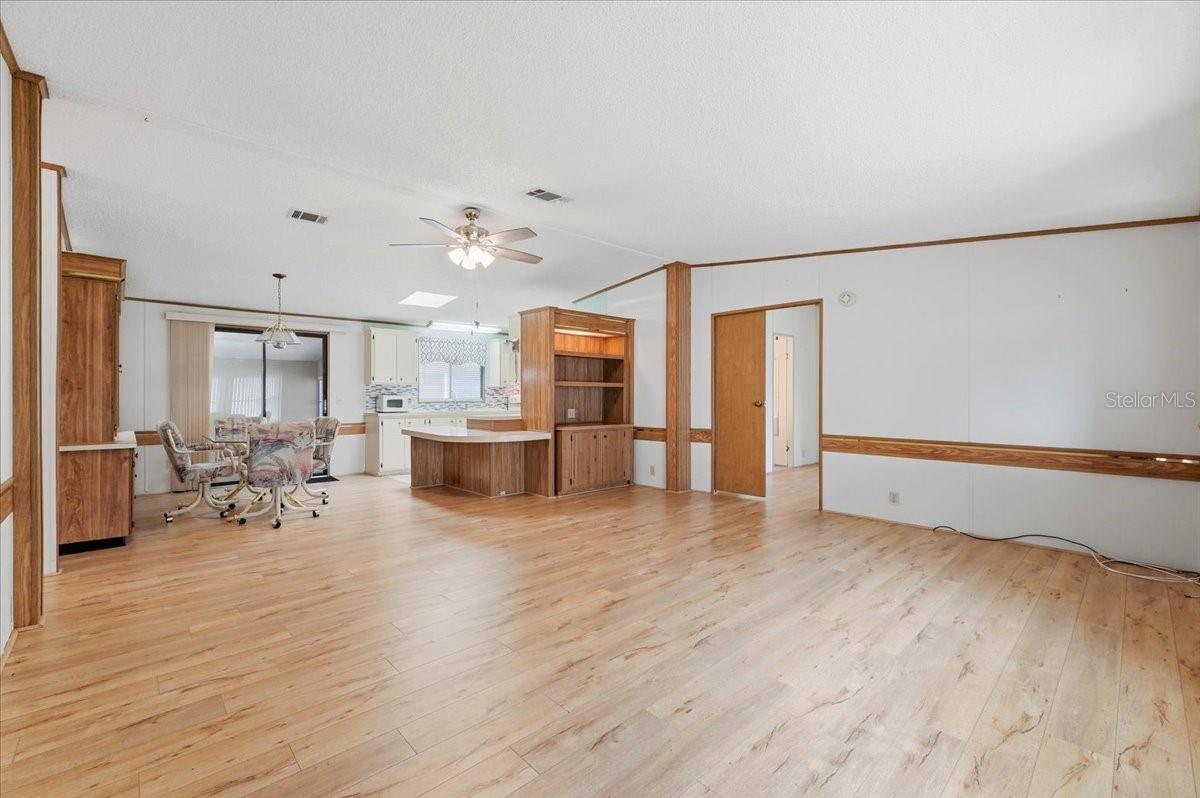 Image 10 of 41 For 1798 Fox Hill Drive