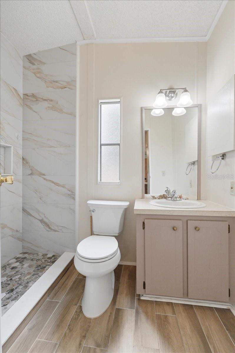 Image 19 of 41 For 1798 Fox Hill Drive