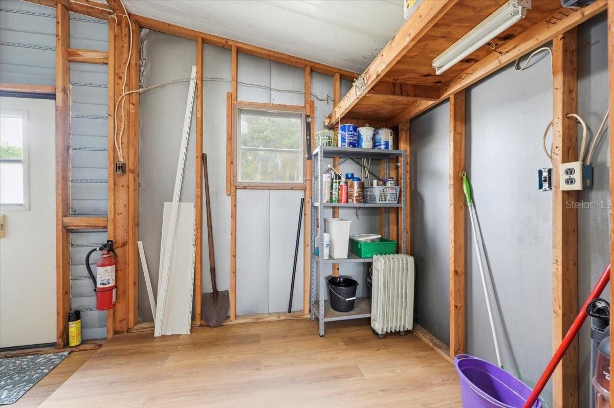 Image 27 of 41 For 1798 Fox Hill Drive