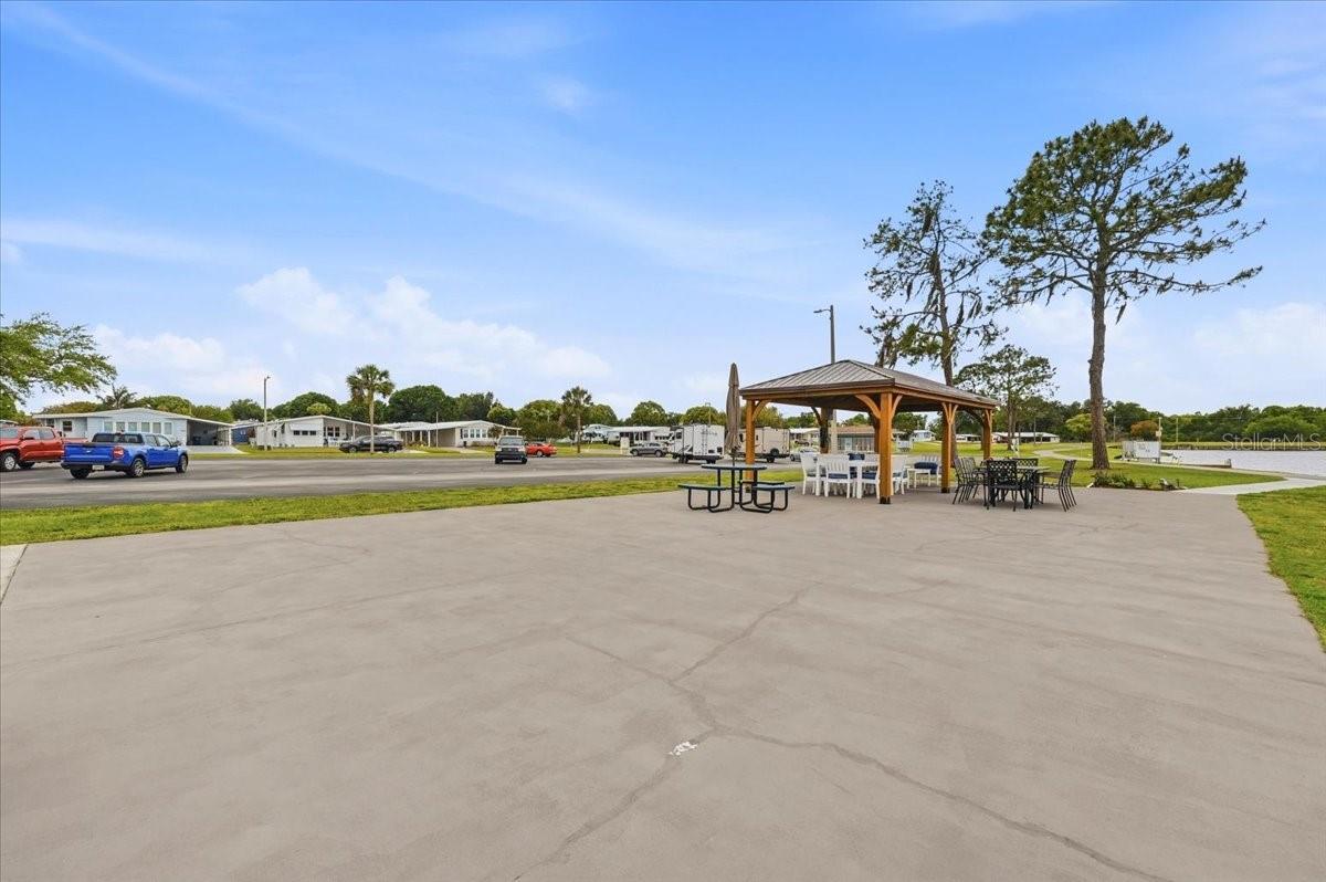 Image 32 of 41 For 1798 Fox Hill Drive