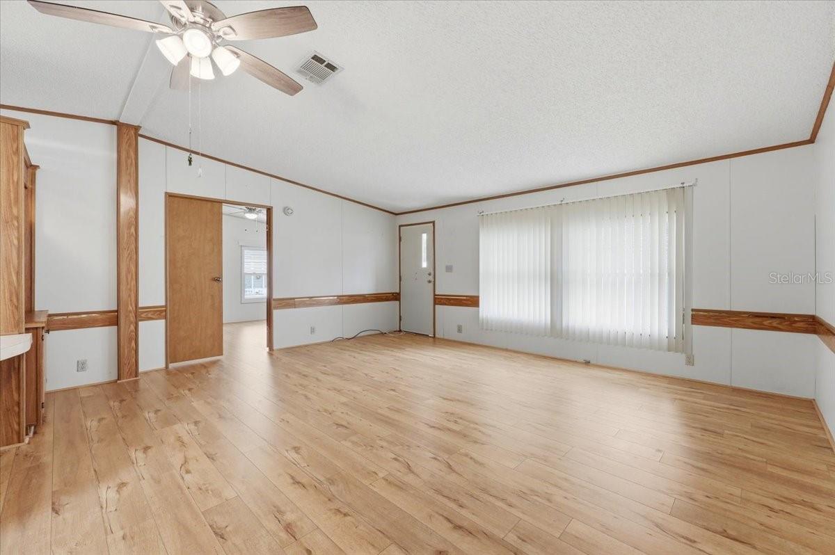 Image 8 of 41 For 1798 Fox Hill Drive