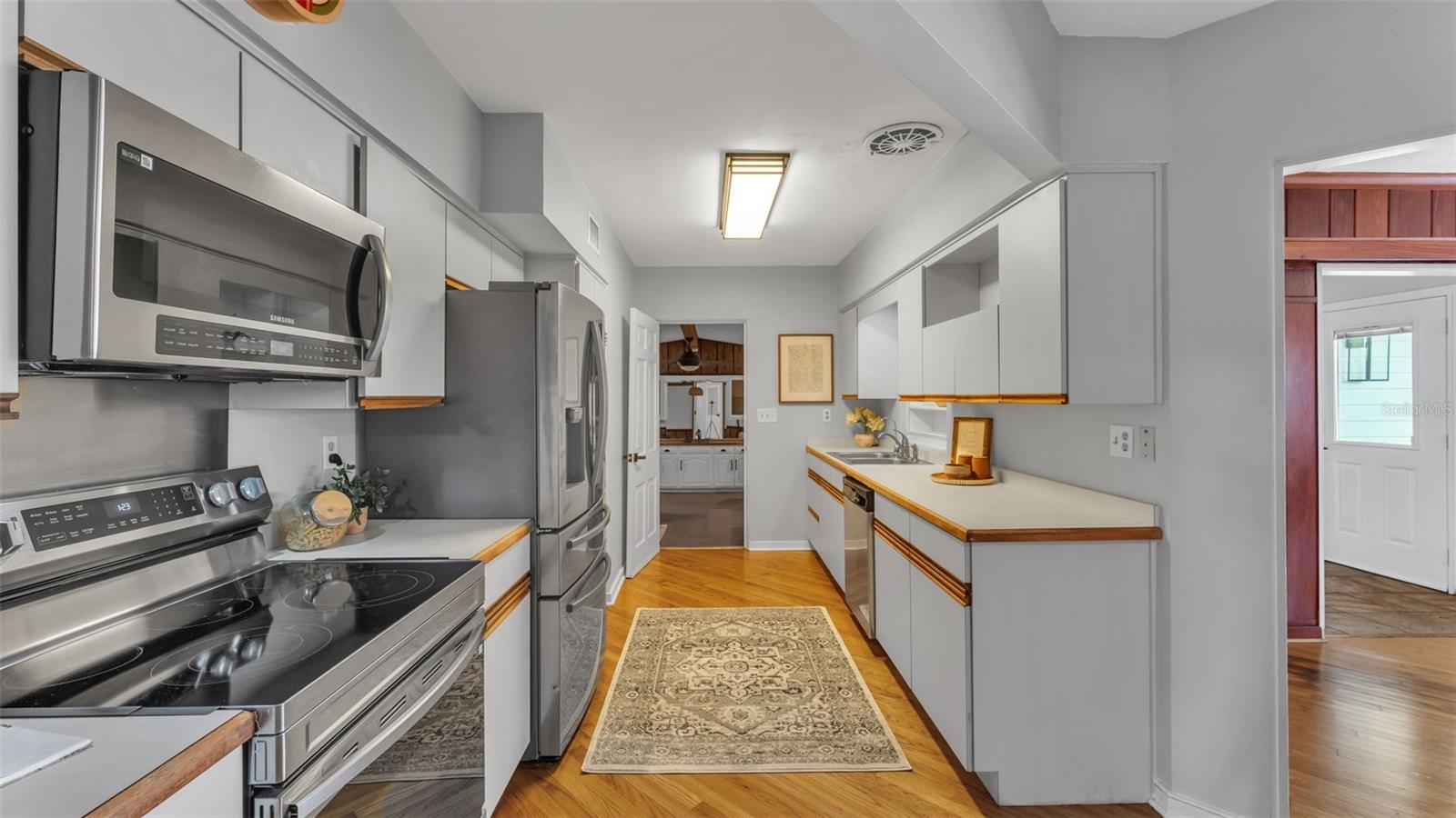 Image 13 of 64 For 120 Morningside Drive