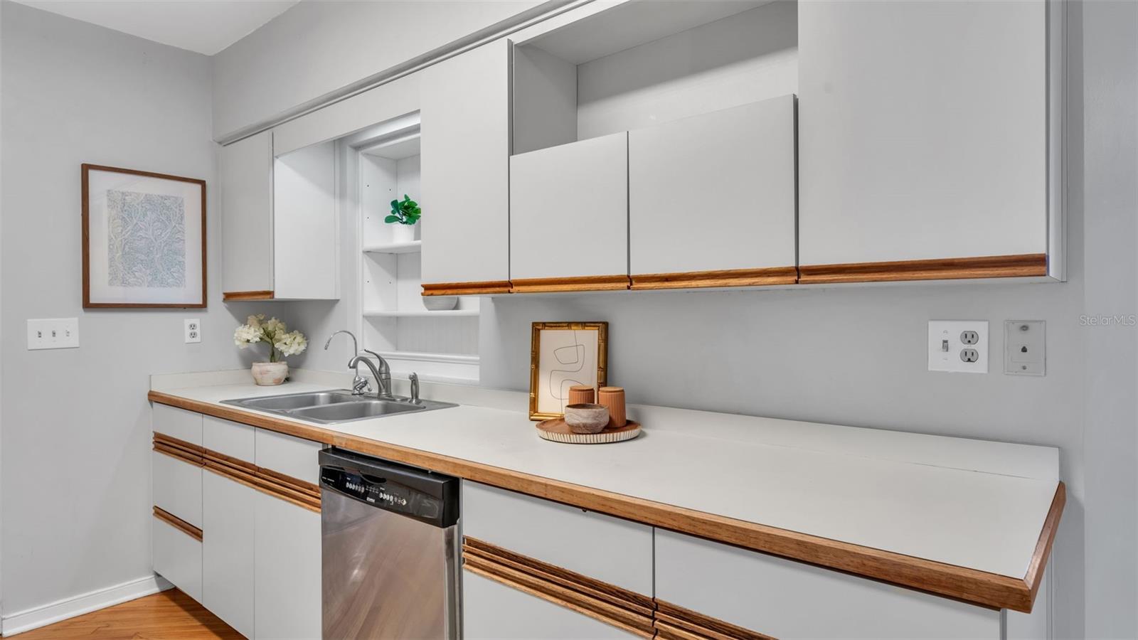 Image 15 of 64 For 120 Morningside Drive