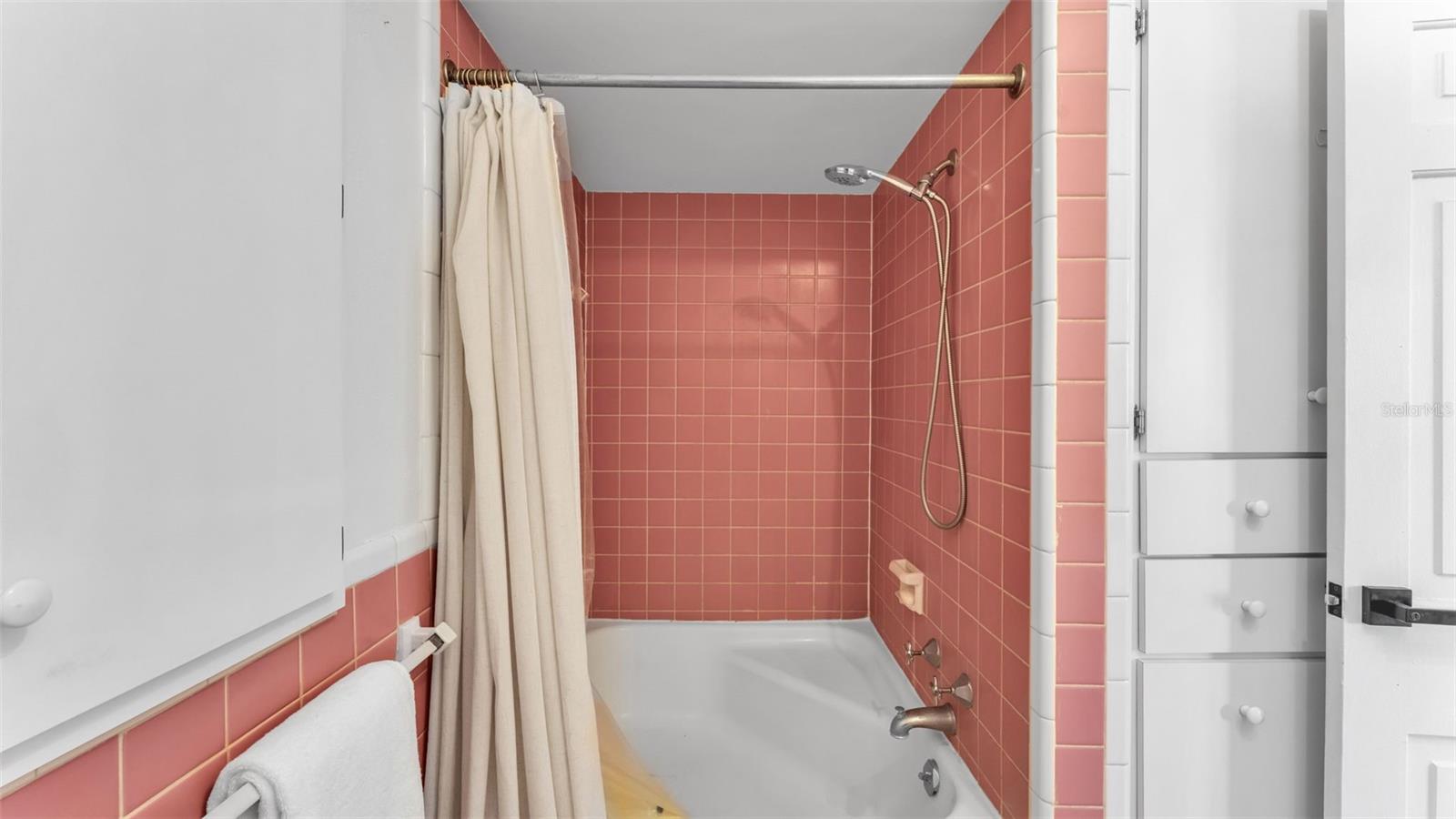 Image 39 of 64 For 120 Morningside Drive