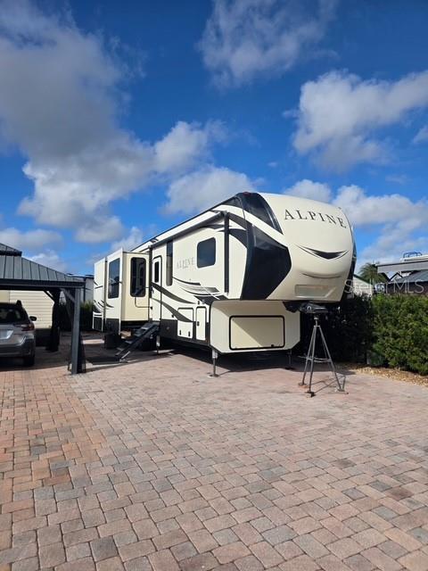 Image 2 of 9 For 2537 Lemonwood Avenue