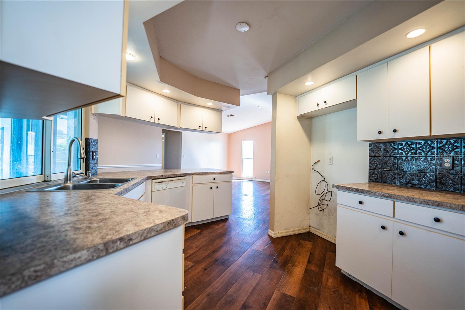 Image 27 of 78 For 507 Powder Horn Row