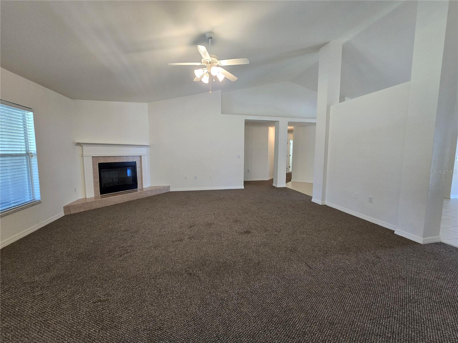 Image 15 of 41 For 2081 Farrington Drive