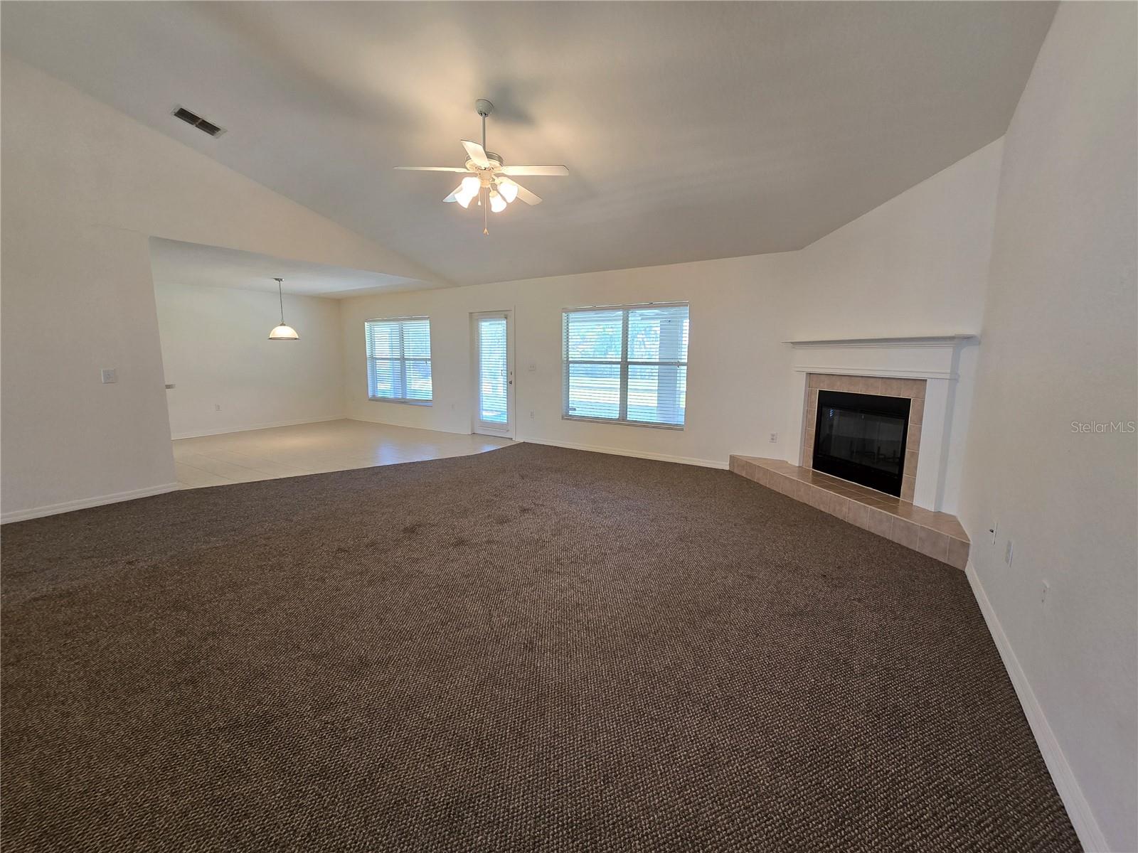 Image 16 of 41 For 2081 Farrington Drive