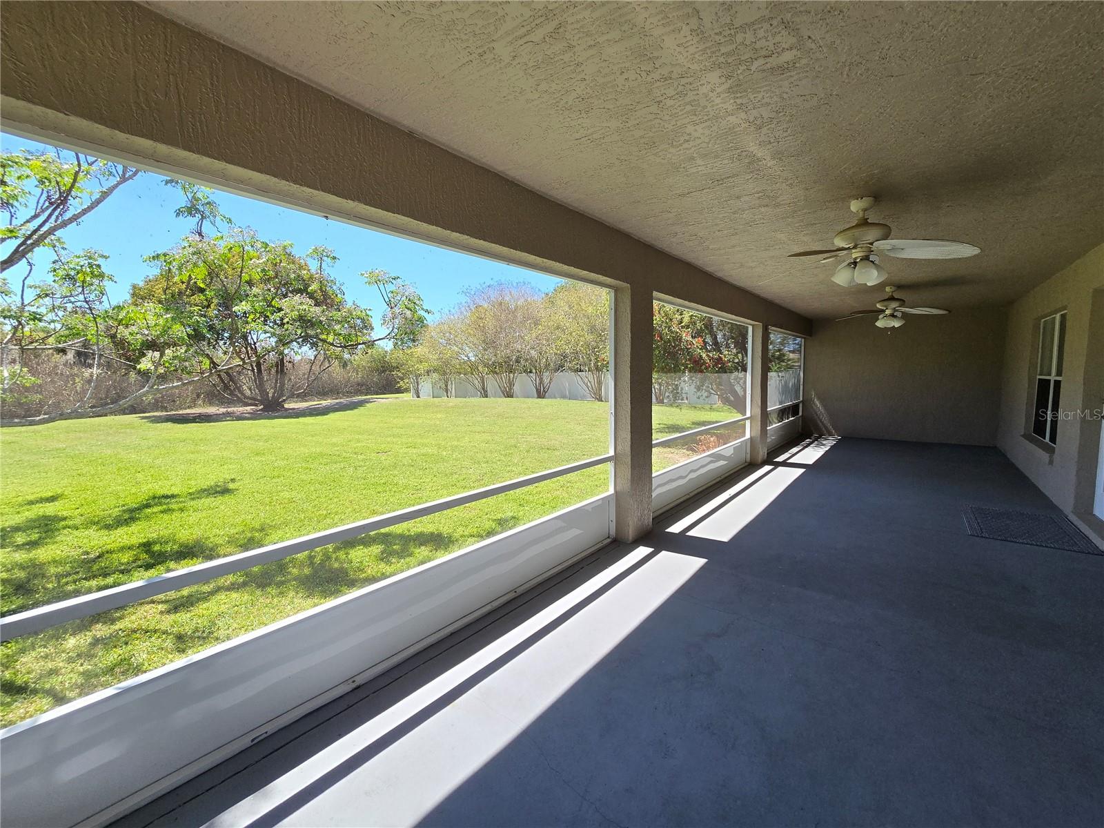 Image 31 of 41 For 2081 Farrington Drive